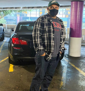 Meet your Posher, Cesar